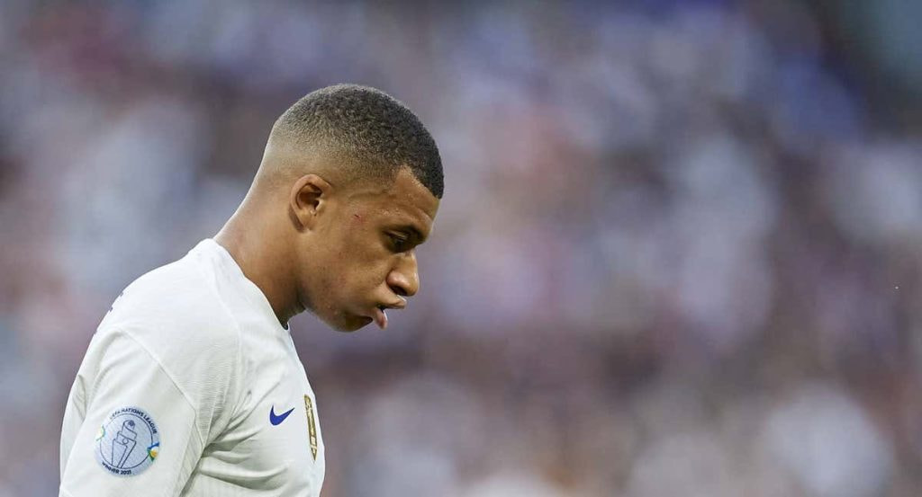 Mbappé, en un partido con Francia.