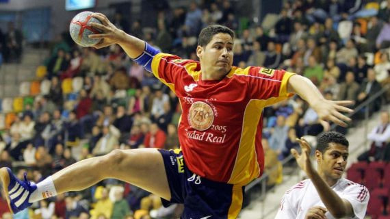 Rolando Uríos, durante el Mundial de 2005 en el que se proclamó campeón con la Selección española.