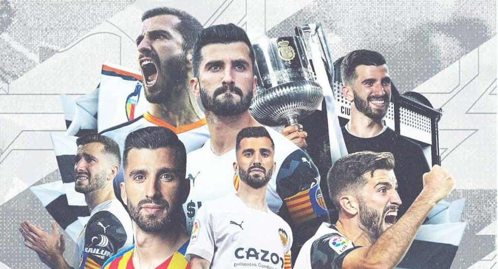Gayà en la foto oficial de renovación.