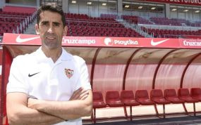 Paco Gallardo, en su etapa de entrenador del Sevilla Atlético.