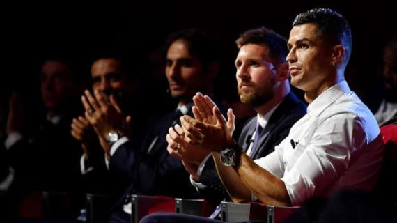Messi y Cristiano Ronaldo, juntos en un acto.