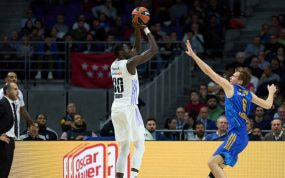 Ndiaye, en una acción de tiro con el Rea Madrid.