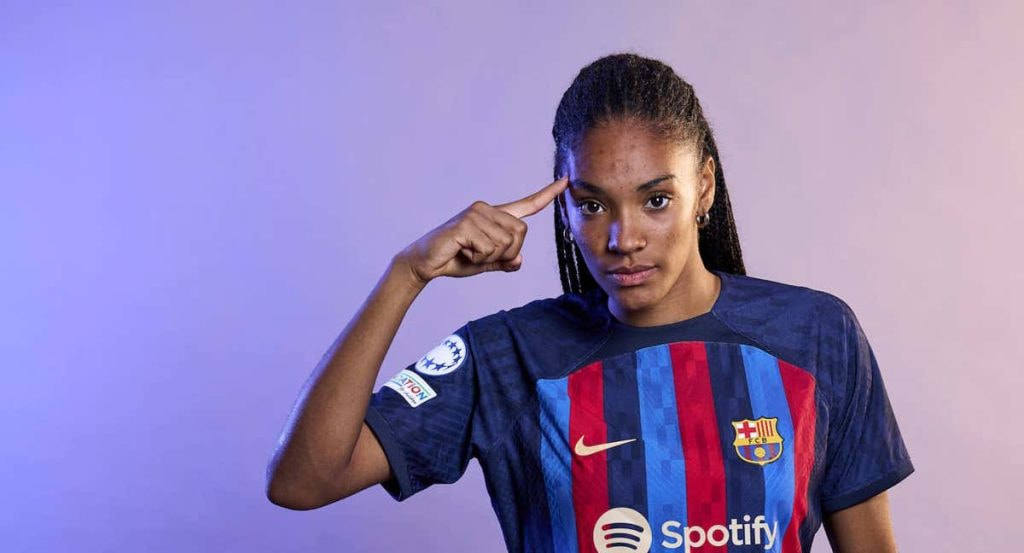 Salma Paralluelo, jugadora del Barcelona.