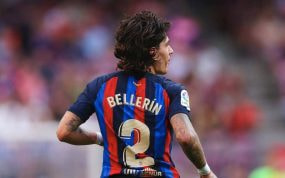 Bellerín, esta temporada con el Barça.