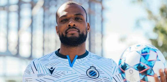 Cyle Larin, delantero del Brujas