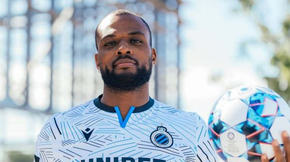 Cyle Larin, delantero del Brujas