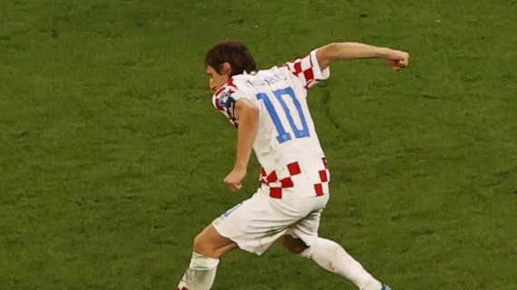 Modric, festejando el triunfo contra Brasil.