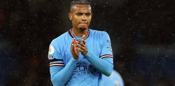 Manuel Akanji, futbolista del Manchester City.