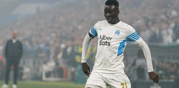Pape Gueye, en un partido con el Marsella.