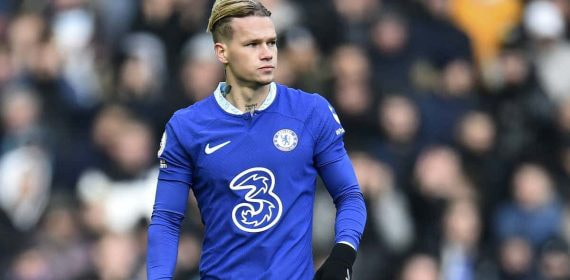 Mudryk en su debut con el Chelsea.