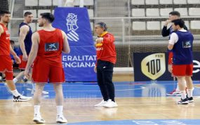Sergio Scariolo en un entrenamiento de la Selección.