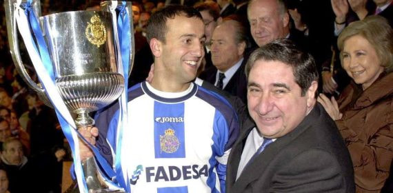 Fran, con la Copa del Centenariazo.