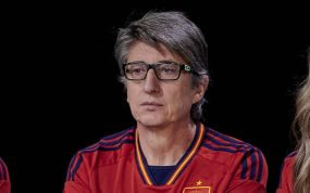 El periodista Juan Carlos Rivero, en la presentación del Mundial de Catar en TVE.