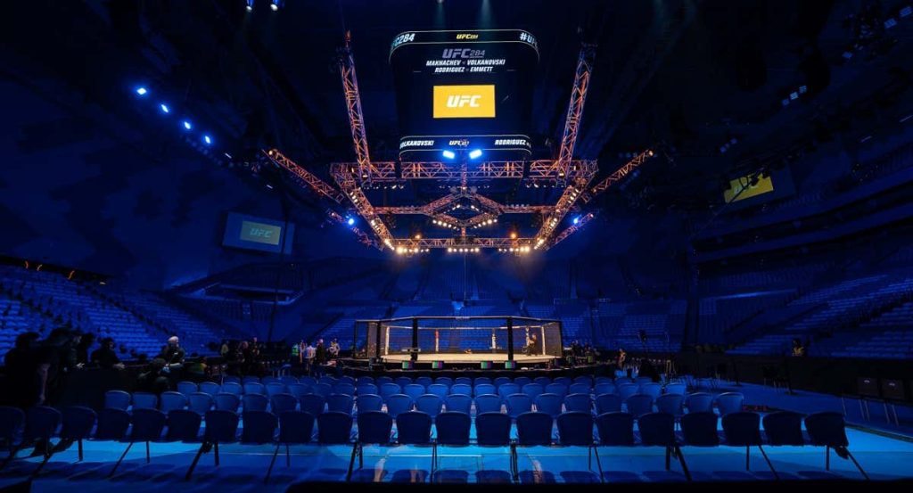 Imagen del RAC Arena de Perth (Australia) antes de abrir las puertas para el UFC 284.