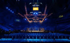 Imagen del RAC Arena de Perth (Australia) antes de abrir las puertas para el UFC 284.