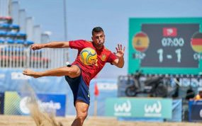 Chiky Ardil, en un partido con la Selección.