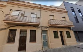 El local del bajo derecha era la sede de DASNIL 95, una de las empresas con las que Negreira facturaba al Barcelona.