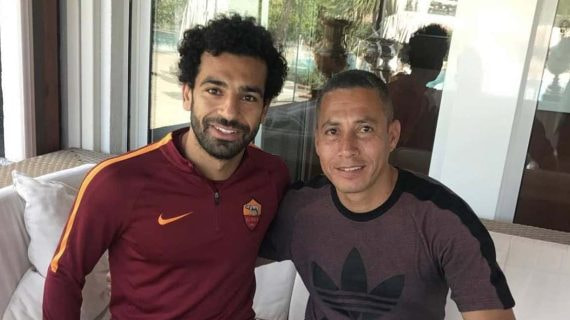 Jaime Pabón con Salah en Roma.