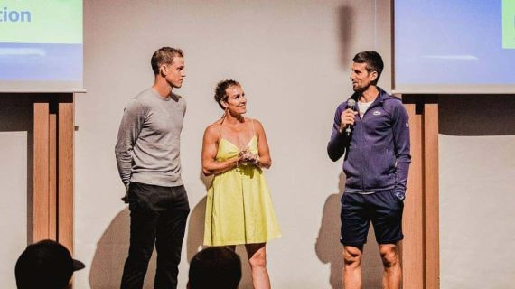 Vasek Pospisil, Bethanie Mattek-Sands y Novak Djokovic, durante la presentación de comité ejecutivo de la PTPA en Australia.