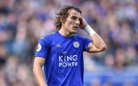 Çağlar Söyüncü con el Leicester.
