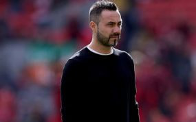Roberto De Zerbi en Anfield.