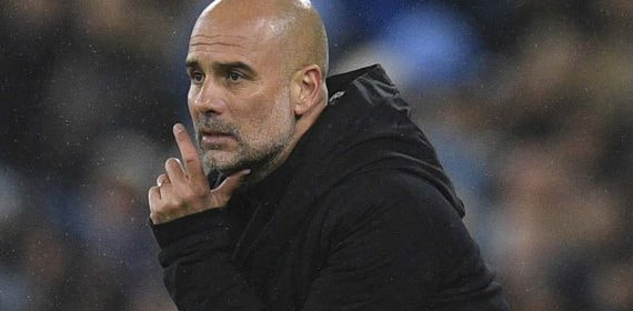 Pep Guardiola durante el encuentro.
