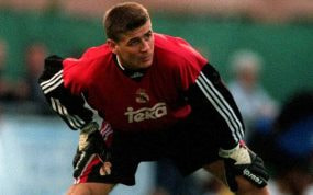 Albano Bizzarri, con 21 años, en un partido con el Real Madrid.