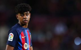 Lamine Yamal, en su debut con el Barcelona.