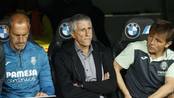 Quique Setién en un partido.
