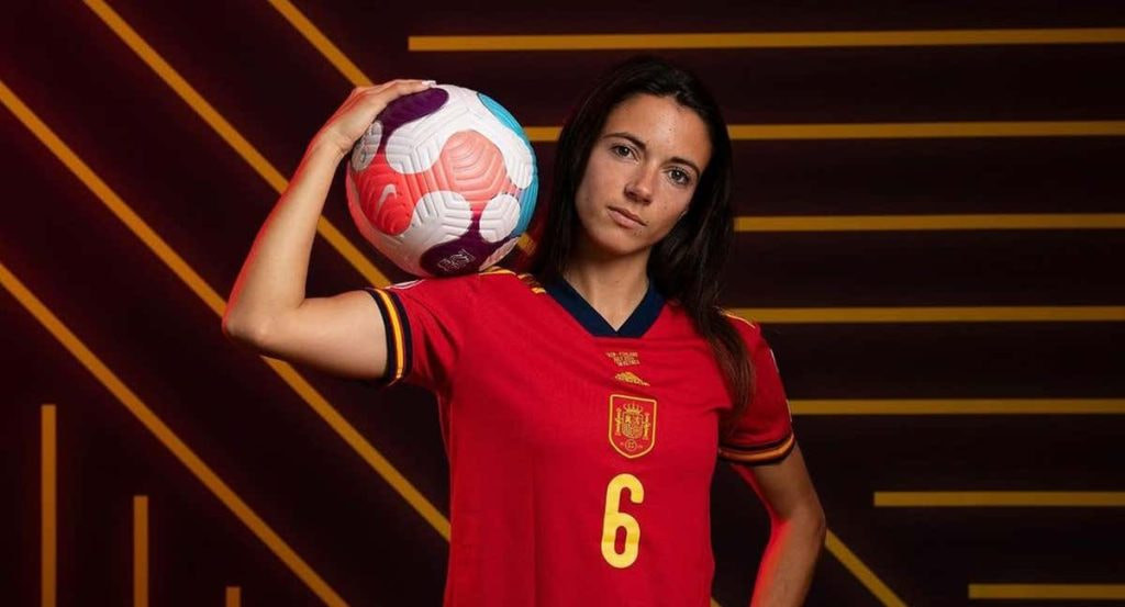 Aitana Bonmatí, jugadora del Barça y de la Selección, en la previa de la pasada Eurocopa.