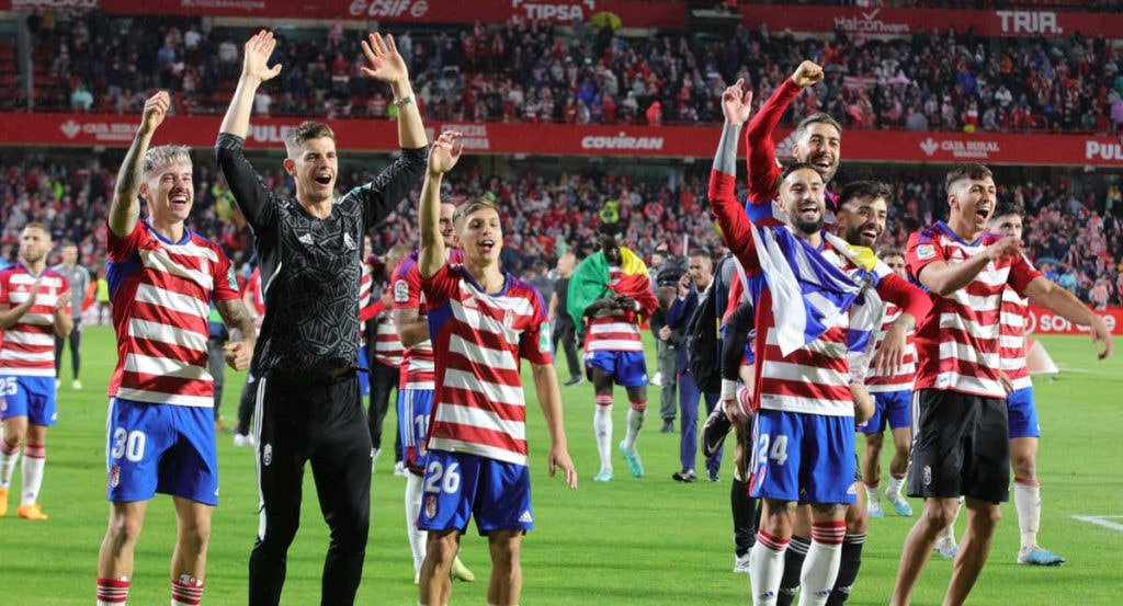 Celebración del ascenso a Primera División del Granada.