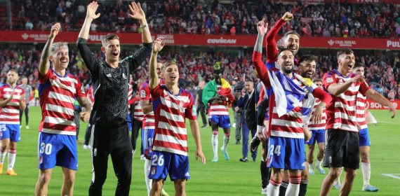 Celebración del ascenso a Primera División del Granada.