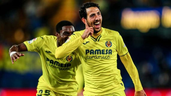 Dani Parejo celebra un gol con el Villarreal.