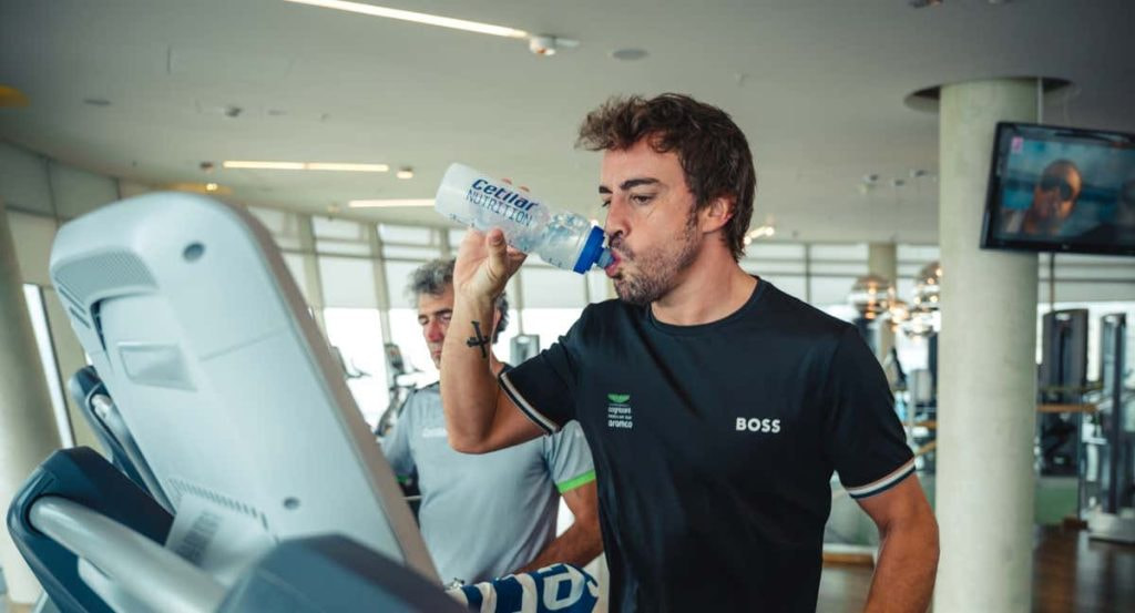 Fernando Alonso, durante un entrenamiento físico este 2023.
