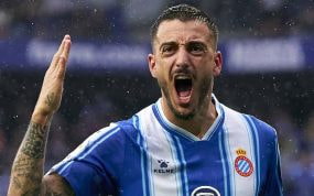 Joselu celebra un gol con el Espanyol.
