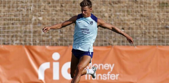 Marcos Llorente, en un entrenamiento de esta temporada con el conjunto rojiblanco.