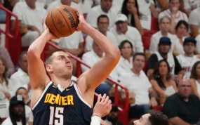 Nikola Jokic es el jugador mejor pagado de la NBA.