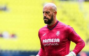 Pepe Reina en un entrenamiento.