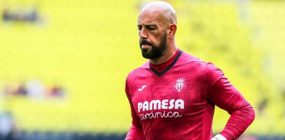 Pepe Reina en un entrenamiento.