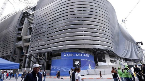 Recubrimiento del nuevo Santiago Bernabéu.