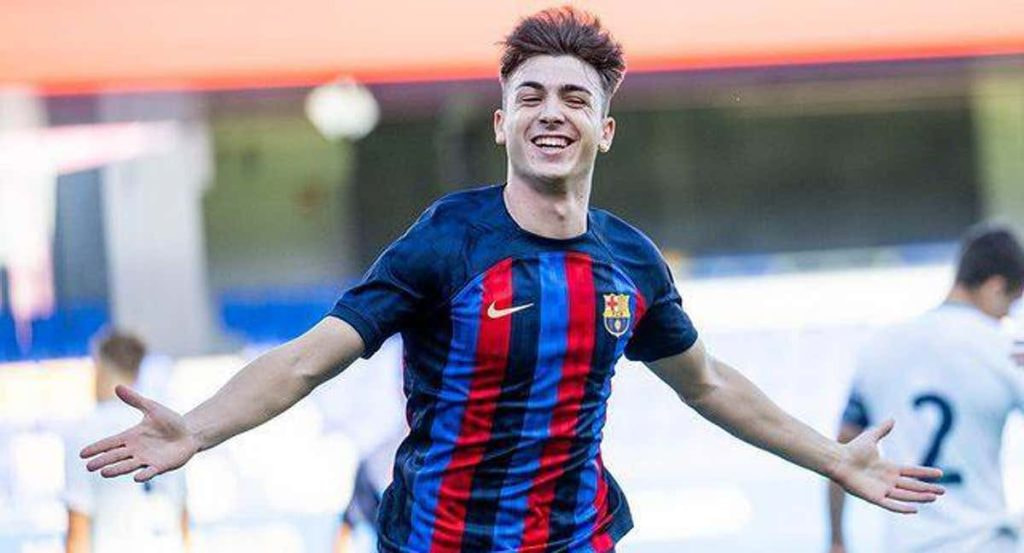 Víctor Barberà celebra un gol con el FC Barcelona.