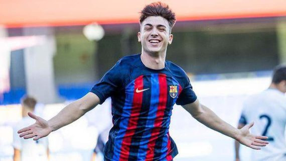 Víctor Barberà celebra un gol con el FC Barcelona.