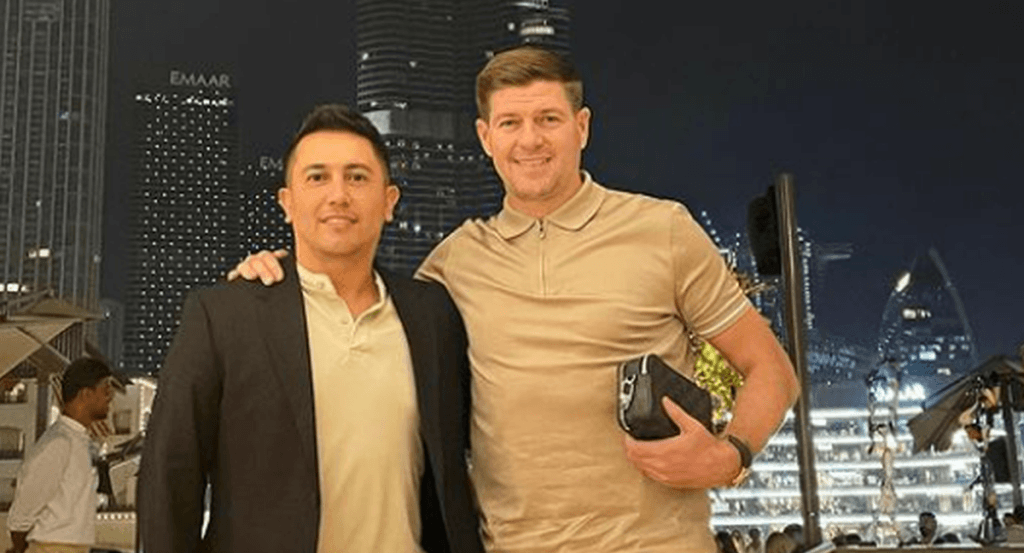 Jorge García y Gerrard, en Dubái.