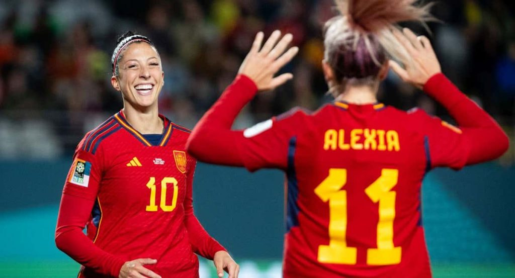 Jenni Hermoso celebra uno de sus goles con Alexia en el victoria de España ante Zambia en el Mundial femenino.