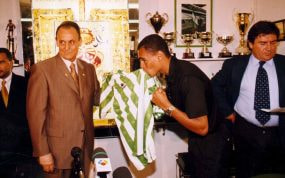 El día que el Betis hizo el fichaje más caro de la historia del fútbol: «Tuvimos que llevar escondido a Denilson hasta Sevilla»