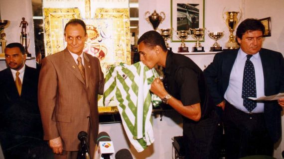 El día que el Betis hizo el fichaje más caro de la historia del fútbol: «Tuvimos que llevar escondido a Denilson hasta Sevilla»