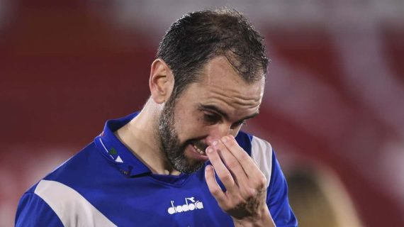 Diego Godín tras su último partido con Velez.