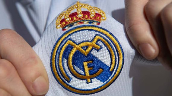 El escudo del Real Madrid.
