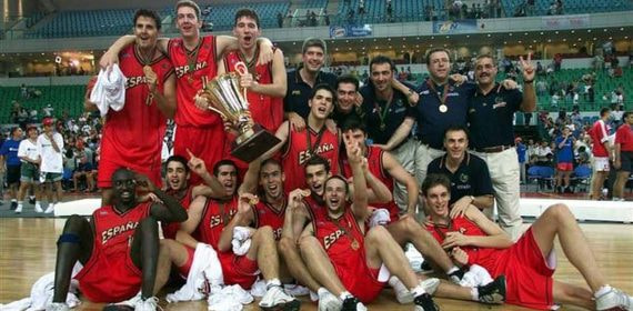 Los Júnior de Oro que en 1999 ganaron el primer oro de España en el Mundial Sub-19.