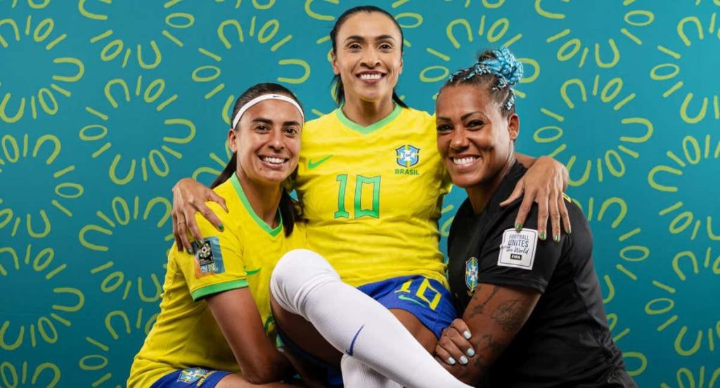 Andressa Alves, Marta Vieira y Bárbara, jugadoras de Brasil durante el Mundial femenino.